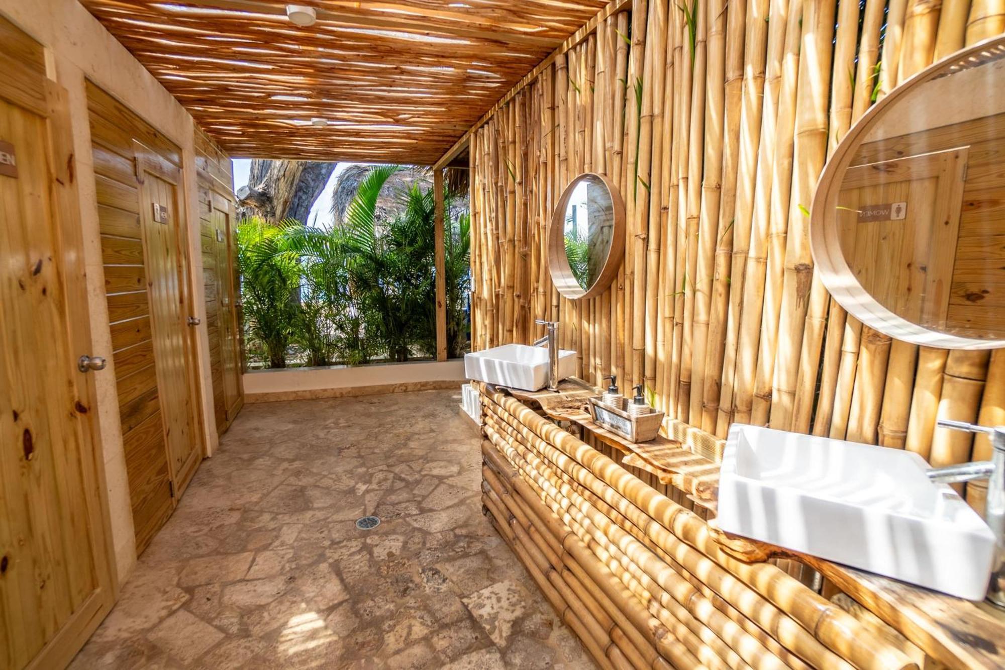 Bungalow #6 At Waterfront Playa Alicia Sosúa Exteriör bild